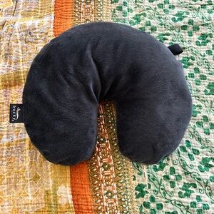 Bucky natural fill neck pillow